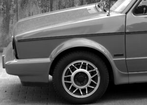 За пів року українці імпортували 111 тисяч вживаних авто
